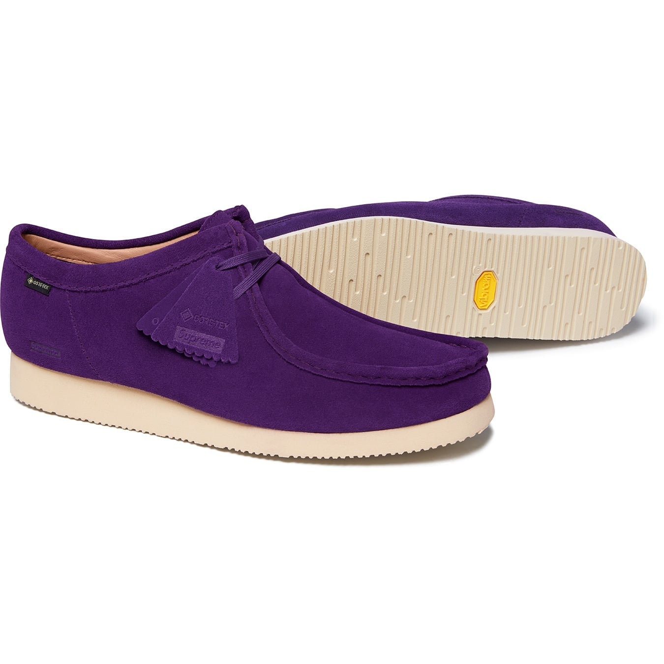 Supreme®/Clarks Originals® GORE-TEX Wallabee® view 18